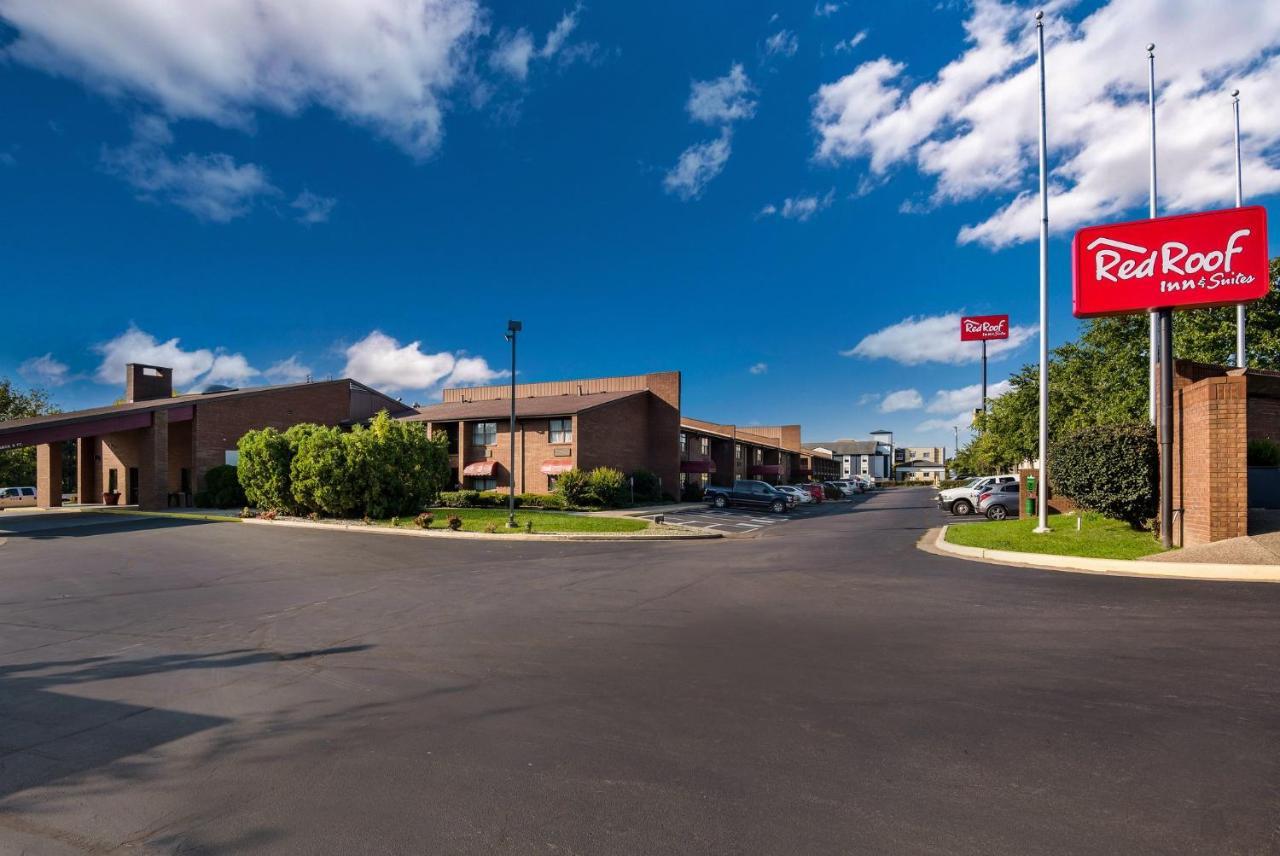 Red Roof Inn & Suites Lexington - Hamburg Экстерьер фото