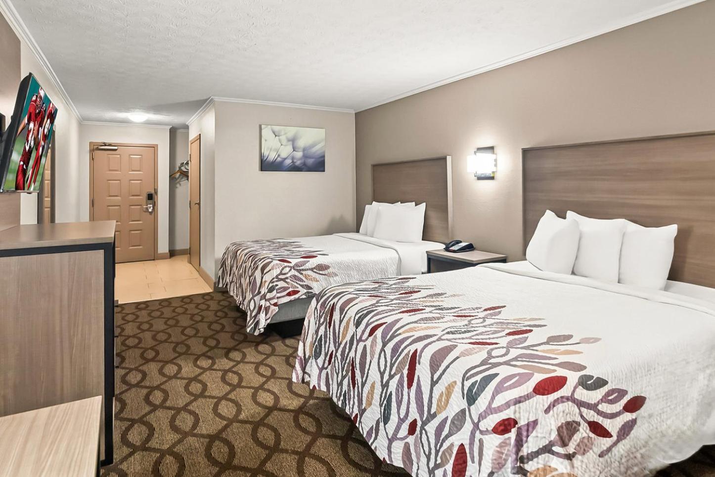 Red Roof Inn & Suites Lexington - Hamburg Экстерьер фото